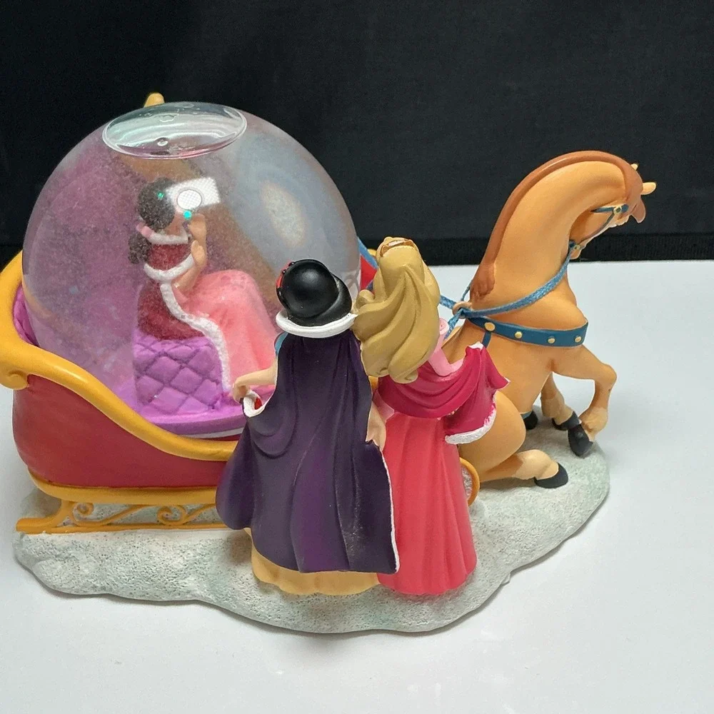 Disney Princess Christmas Sleigh Ride Snow Globe 2003 Rare Vintage